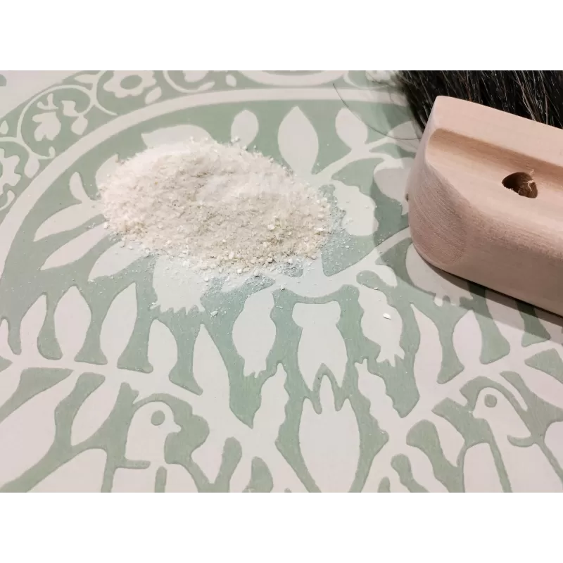 Inhemsk traditionell tapetklister